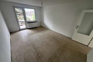 Helle 3-Zimmer-Wohnung mit Balkon in Duisburg-Aldenrade – frisch renoviert – Die vollständige Adresse der Immobilie erhältst du vom Anbieter., 47179 Fahrn, Duisburg – Vorschaubild 28