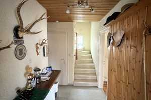Charmantes, renovierungsbedürftiges Einfamilienhaus mit schönem großen Grundstück – Pfaffenhofen an der Ilm (Kreis) – Vorschaubild 4
