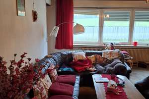 Preis reduziert: Einfamilienhaus mit großem Potenzial in ruhiger Lage – 84092 Bayerbach bei Ergoldsbach – Vorschaubild 2