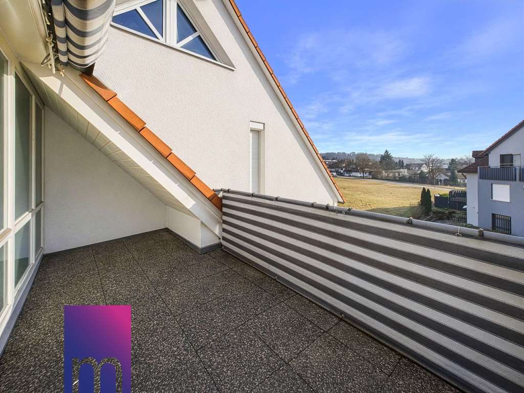 Immobilie in Hochdorf - Helle 4-Zimmer-Maisonette-Wohnung mit sonnigem Süd-Balkon - Bild 1