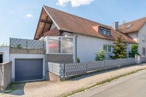 Für kleine Entdecker und große Träumer - Einfamilienhaus in Zirndorf – Die vollständige Adresse der Immobilie erhältst du vom Anbieter., 90513 Zirndorf – Vorschaubild 2