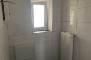 Schöne und ruhige 2-Zimmer-Wohnung mit Balkon! – Silcherstraße 6, 47057 Neudorf-Süd, Duisburg – Vorschaubild 4