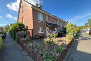 Zentral gelegenes Einfamilienhaus mit Garten zur Miete - Möbliert – Die vollständige Adresse der Immobilie erhältst du vom Anbieter., 50827 Ossendorf, Köln – Vorschaubild 1