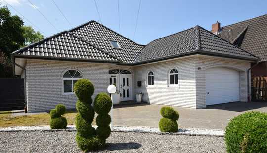 Bild von Gepflegter, ausgebauter Bungalow auf großem Grundstück!