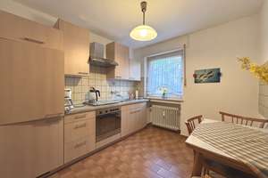Attraktives, gepflegtes Mehrfamilienhaus in gefragter Wohnlage in Essen-Bergerhausen – Die vollständige Adresse der Immobilie erhältst du vom Anbieter., 45136 Bergerhausen, Essen – Vorschaubild 4