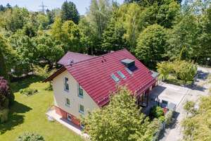 Sonniges Landhaus mit weitläufigem Garten – Die vollständige Adresse der Immobilie erhältst du vom Anbieter., 81249 Lochhausen, München – Vorschaubild 2