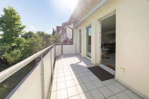 Familienfreundliches Zuhause mit Balkon, Terrasse und Ausbaupotenzial – Die vollständige Adresse der Immobilie erhältst du vom Anbieter., 74080 Böckingen, Heilbronn – Vorschaubild 12