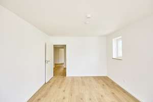 3,5 Zimmer Wohnung - komplett saniert – Ingolstädter Str 140, 85049 Friedrichshofen-Hollerstauden, Ingolstadt – Vorschaubild 4