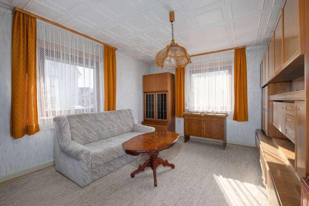 Immobilie in Linkenheim-Hochstetten - Einfamilienhaus mit großem Grundstück in ruhiger Lage von Linkenheim - Bild 4