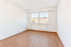 Reihenmittelhaus mit idealer Anbindung & ruhiger Wohnlage - bezugsfrei - Zentral in Zorneding – – Die vollständige Adresse der Immobilie erhältst du vom Anbieter., 85604 Zorneding – Vorschaubild 12