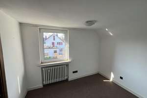 Charmantes Einfamilienhaus mit Sanierungspotenzial – Die vollständige Adresse der Immobilie erhältst du vom Anbieter., 51379 Opladen, Leverkusen – Vorschaubild 19