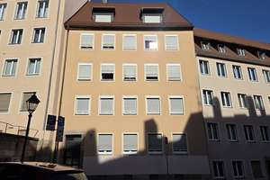 CITYWOHNEN PUR - gepflegte 2,5 Zi-Wohnung - direkt im Nürnberger Burgviertel ** – Bergstraße 6, 90403 Altstadt, St. Sebald, Nürnberg – Vorschaubild 2