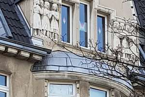 ruhige  4 Wohnung im Jugendstielhaus
