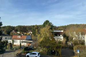 Bezugsfrei und provisionsfrei - helle gut geschnittene Doppelhaushälfte in Wasser- und Waldnähe – Die vollständige Adresse der Immobilie erhältst du vom Anbieter., 12559 Müggelheim, Berlin – Vorschaubild 9
