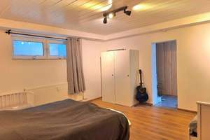 Dreifamilienhaus mit aufgeteilten Einheiten in Bonn – Kapitalanlage oder Mehrgenerationenwohnen – Die vollständige Adresse der Immobilie erhältst du vom Anbieter., 53121 Dransdorf, Bonn – Vorschaubild 23