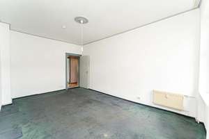 Bezugsfreie 2-Zimmer Altbauwohnung im Wedding – Guineastraße 38, 13351 Wedding, Berlin – Vorschaubild 3