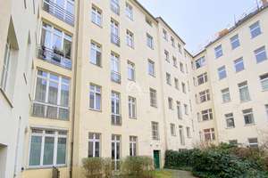 2 ZIMMER IN ATTRAKTIVER KIEZ-LAGE | VORDERHAUS MIT BALKON | 3.OG OHNE AUFZUG | PROVISIONSFREI | – Kopernikusstraße 31, 10243 Friedrichshain, Berlin – Vorschaubild 9