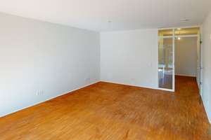 Praktisch geschnittene 3-Zimmer-Wohnung mit Terrasse und Garten – Am Wildpark 37, 40629 Ludenberg, Düsseldorf – Vorschaubild 6