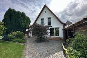 Idyllisches Zweifamilienhaus am traumhaften Scharmbecker Bach – Die vollständige Adresse der Immobilie erhältst du vom Anbieter., 27711 Osterholz-Scharmbeck – Vorschaubild 8