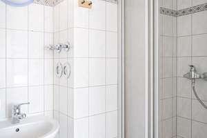 Bezugsfreie 1-Zimmer-Wohnung nahe Friedrichshain – Die vollständige Adresse der Immobilie erhältst du vom Anbieter., 10365 Lichtenberg (Ortsteil), Berlin – Vorschaubild 7