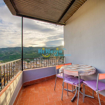 DORFHAUS 3 SCHLAFZIMMER, MIT 3 ETAGEN, KELLER, TERRASSE UND PRIVATEM HOF BENAMARGOSA MÁLAGA