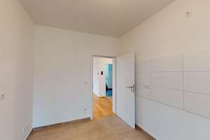 ***Sehr schöne 4 Zi. Eigentumswohnung im 1.OG, WE 2a-4 mit großen Balkon*** – Pfinztalstr. 2a, 76227 Durlach, Karlsruhe – Vorschaubild 4