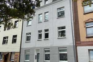 Saniertes Mehrfamilienhaus mit 17 Zimmern in Werne, Bochum