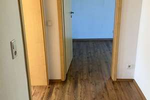 Großzügige 2,5-Zimmer mit Terrasse, Wanne, Dusche und Laminat und in guter Lage!  – Lichtenauer Straße 47, 9131 Ebersdorf, Chemnitz – Vorschaubild 16