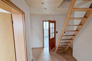 Fünffamilienhaus mit 87 m² leerer Wohnung und großem Garten. – Die vollständige Adresse der Immobilie erhältst du vom Anbieter., 46145 Sterkrade-Mitte, Oberhausen – Vorschaubild 9