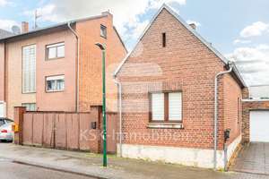 Kapitalanlage mit Perspektive: Mehrfamilienhaus und Einfamilienhaus im Paket! – Die vollständige Adresse der Immobilie erhältst du vom Anbieter., 50354 Hürth – Vorschaubild 3