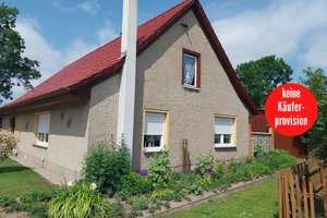 HORN IMMOBILIEN ++ freistehendes Einfamilienhaus in Pasenow bei Woldegk – Die vollständige Adresse der Immobilie erhältst du vom Anbieter., 17348 Woldegk – Vorschaubild 1