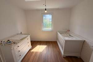 Moderne 4-Zimmer-Erdgeschosswohnung mit großer Terrasse und exklusivem Garten in Schönefeld – Alfred-Döblin-Allee 38, 12529 Schönefeld – Vorschaubild 36