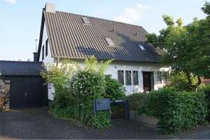 Traumhaftes Eigenheim! Freistehendes 5-Zimmer Einfamilienhaus mit Pool – Die vollständige Adresse der Immobilie erhältst du vom Anbieter., 40880 Tiefenbroich, Ratingen – Vorschaubild 2