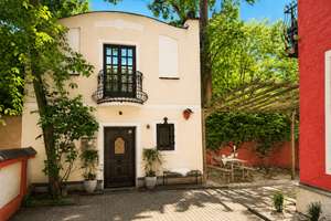 Rarität: Unwiederbringliches, historisches Schmuckstück - Kutscherhäuschen in bester Lage Schwabing – Die vollständige Adresse der Immobilie erhältst du vom Anbieter., 80796 Neuschwabing, München – Vorschaubild 3