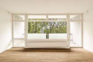 Ein Kleinod im Hansaviertel - frisch sanierte Maisonettewohnung mit großer Loggia und unverbaubarem – Die vollständige Adresse der Immobilie erhältst du vom Anbieter., 10557 Hansaviertel, Berlin – Vorschaubild 3