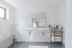Exklusive Stadtvilla in Bestlage Hasenbergsteige – provisionsfrei für den Käufer – Hasenbergsteige 48B, 70197 Hasenberg, Stuttgart – Vorschaubild 47