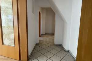   Helle 4-Zimmer-DGWohnung mit Terrasse in ruhiger Lage – Hirschstraße 43, 42285 Barmen, Wuppertal – Vorschaubild 7