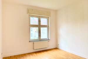 INVESTOREN AUFGEPASST: 3 HÄUSER MIT 5 WOHNUNGEN, 2 LADENLOKALEN, RESTAURANT UND GARTENGRUNDSTÜCK !!! – Die vollständige Adresse der Immobilie erhältst du vom Anbieter., 58119 Hohenlimburg (Ortsteil), Hagen – Vorschaubild 21