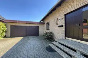 Attraktives Zweifamilienhaus in Hasbergen – Osnabrück (Kreis) – Vorschaubild 2