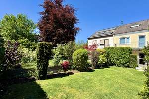 SCHÖNES, GEPFLEGTES REIHENMITTELHAUS IN RUHIGER, FAMILIENFREUNDLICHER WOHNLAGE