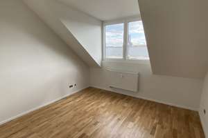 helle WG-Wohnung mit 7 Zimmern im DG – Metzgerstr. 41, 52070 Kalkofen, Aachen – Vorschaubild 3