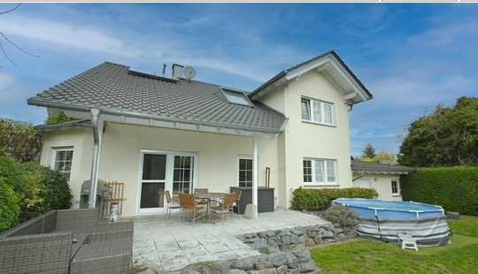 Bild von Freistehendes Einfamilienhaus: Großzügig leben in bester Lage von Nierstein