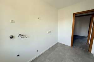 Helle 2-Zimmer-Wohnung mit großem Balkon in Düsseldorf-Lierenfeld – Gleiwitzer Straße 9, 40231 Eller, Düsseldorf – Vorschaubild 7
