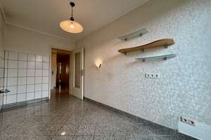 Schöner Weitblick inklusive - gepflegte Wohnung mit großem Balkon und Garage nahe der Wupper – Die vollständige Adresse der Immobilie erhältst du vom Anbieter., 42285 Barmen, Wuppertal – Vorschaubild 6