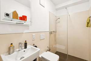 Property thumbnail 10