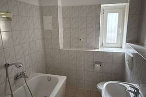 Großzügige 4-Zimmer mit Laminat und Wanne! – Franz-Wiesner-Straße 6, 9131 Ebersdorf, Chemnitz – Vorschaubild 7