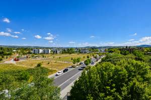 Über den Dächern Aschaffenburgs – großzügige Dachgeschosswohnung mit Dachterrasse und Schlossblick – Die vollständige Adresse der Immobilie erhältst du vom Anbieter., 63741 Nilkheim, Aschaffenburg – Vorschaubild 10