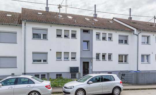 Teilmodernisiertes, vollvermietetes Mehrfamilienhaus mit 6 Einheiten in Nürtingen-Oberensingen