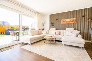 DIREKT EINZIEHEN - NEUWERTIGER BUNGALOW MIT AUßEN-POOL, DOPPELGARAGE UND ENERGIEEFFIZIENZ A+ – Die vollständige Adresse der Immobilie erhältst du vom Anbieter., 38350 Helmstedt – Vorschaubild 3