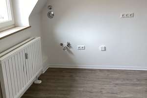 Helle 2-Zimmer-Dachgeschosswohnung – Donauwörther Str. 157, 86154 Oberhausen-Nord, Augsburg – Vorschaubild 4